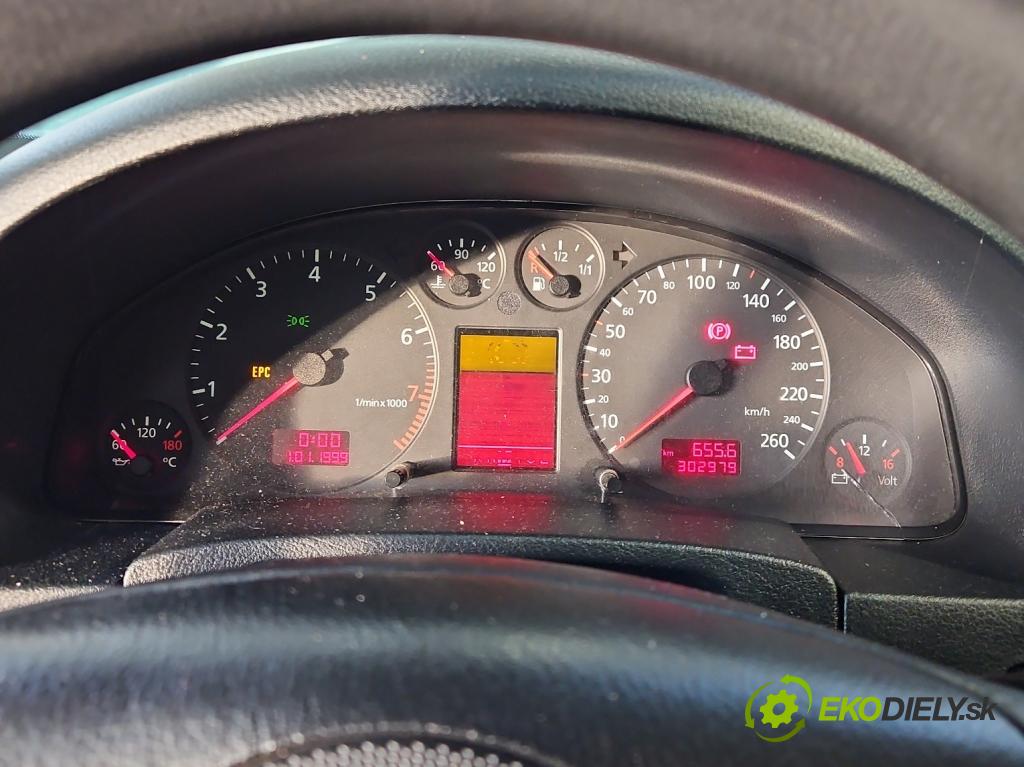 Audi A6 C5 1997-2004 2.4 V6 165 hp automatic 121 kW 2393 cm3 4- Přístrojová deska 4B0920930L (Přístrojová deska)