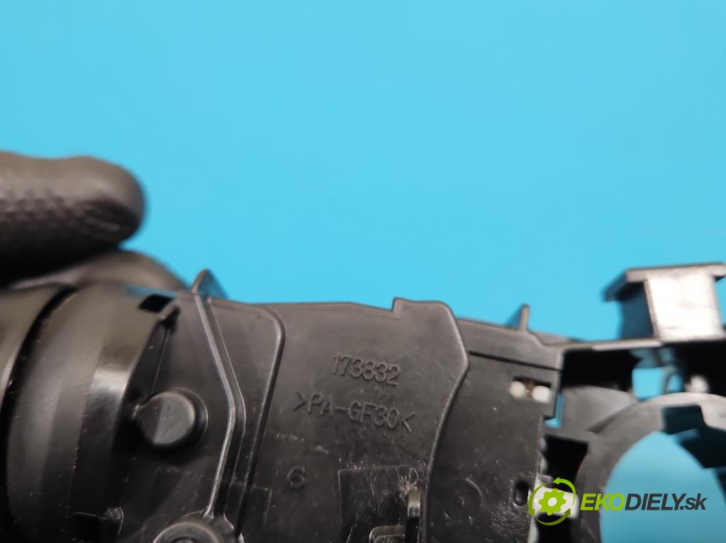 Lexus CT 2010-2022 1.8 VVTI 99 HP automatic 73 kW 1798 cm3 5- prepínač komplex: 42111-17F534 (Prepínacie páčky pod volantom)