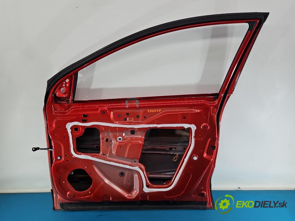 Renault Kadjar 2015-2022 1.3 140 HP automatic 103 kW 1332 cm3 5- dvere predné pravé  (Kľučka dverí ostatné)