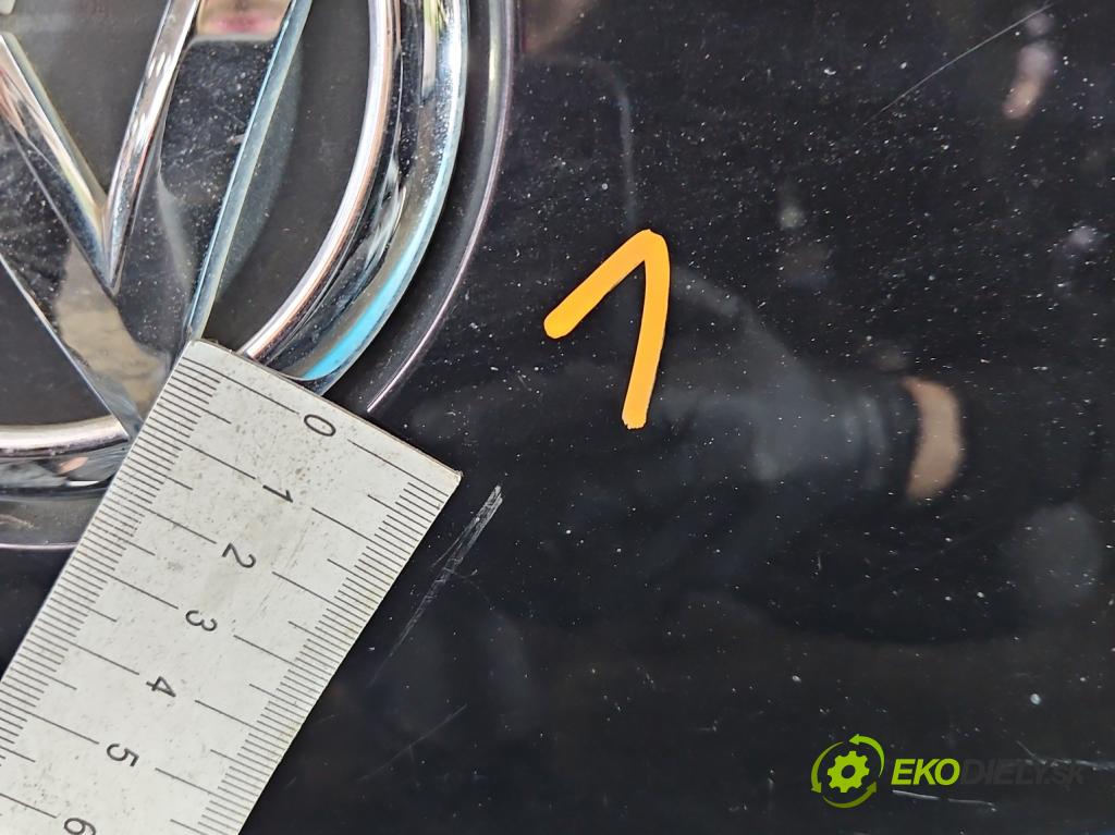 Vw Passat B7 2010-2014 2.0 TSI 211KM automatic 155 kW 1984 cm3 5- zadní kufrové dveře  (Zadní kapota (kufr))