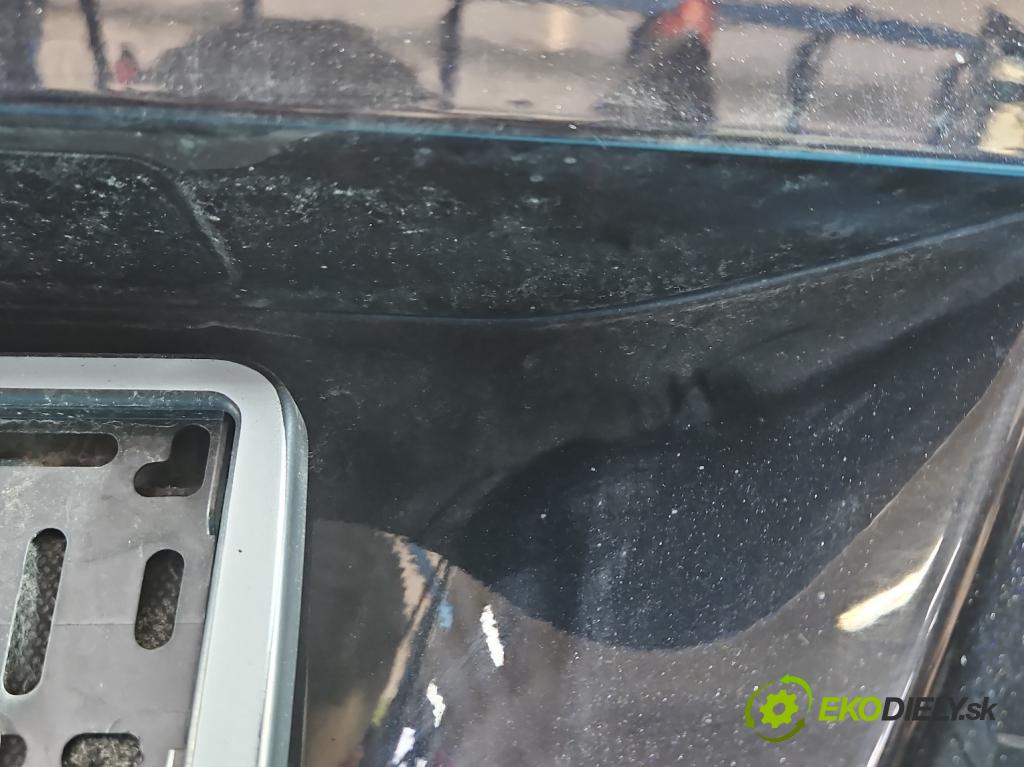 Vw Passat B7 2010-2014 2.0 TSI 211KM automatic 155 kW 1984 cm3 5- zadní kufrové dveře  (Zadní kapota (kufr))