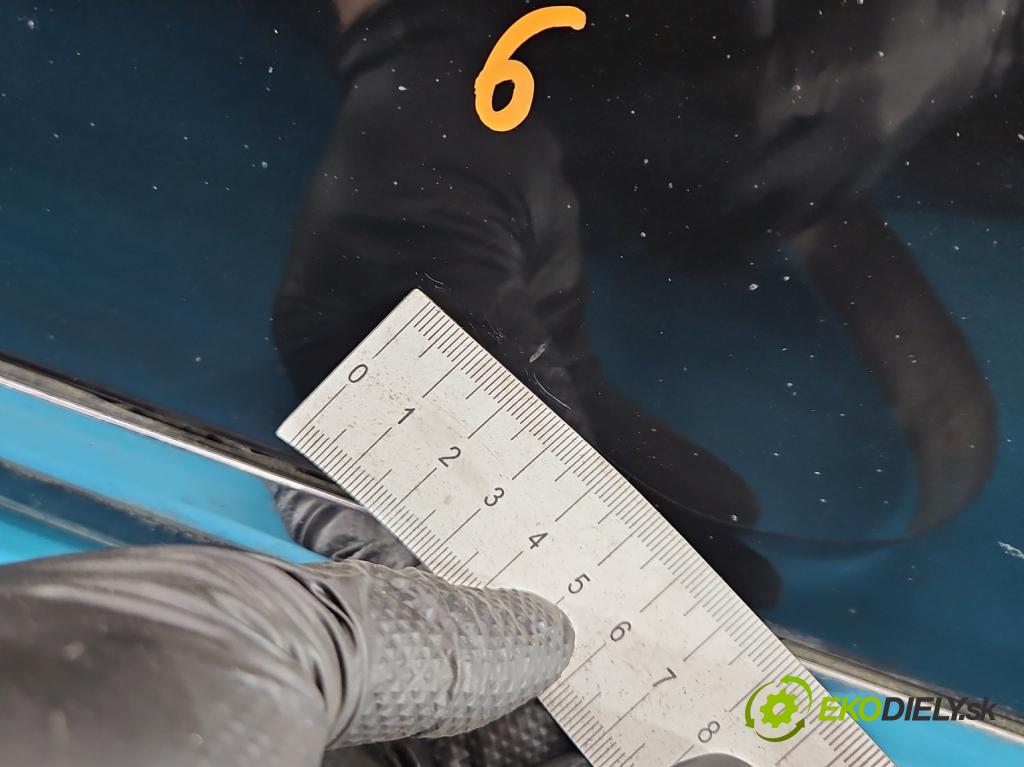 Vw Passat B7 2010-2014 2.0 TSI 211KM automatic 155 kW 1984 cm3 5- dvere predné pravé  (Kľučka dverí ostatné)