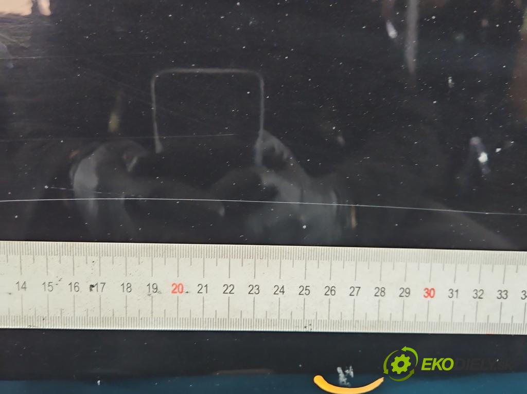 Vw Passat B7 2010-2014 2.0 TSI 211KM automatic 155 kW 1984 cm3 5- dvere predné pravé  (Kľučka dverí ostatné)