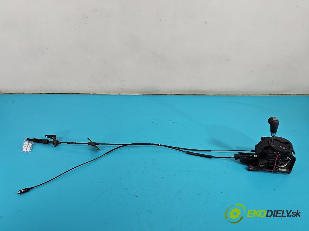 Suzuki SX4 I 2006-2014 2.0 16v 143 HP automatic 105 kW 1995 cm3 5- Páka: Změny: stupeň,rýchlosť  (Rýchlostná páka (kulisa))