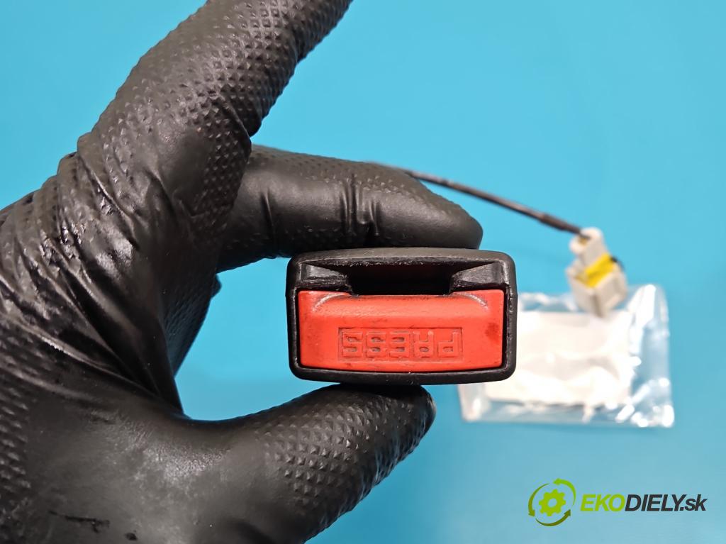 Citroen Berlingo II 2008-2018 1.6 hdi 90 hp manual 66.2 kW 1560 cm3 5- stěna bezpečnost přední levý 96815079XT