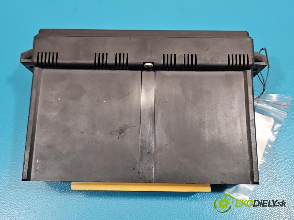 Audi A3 8L 1996-2003 1.8 20V 125 hp manual 92 kW 1781 cm3 3- palubní deska panel topení 8L0820043B