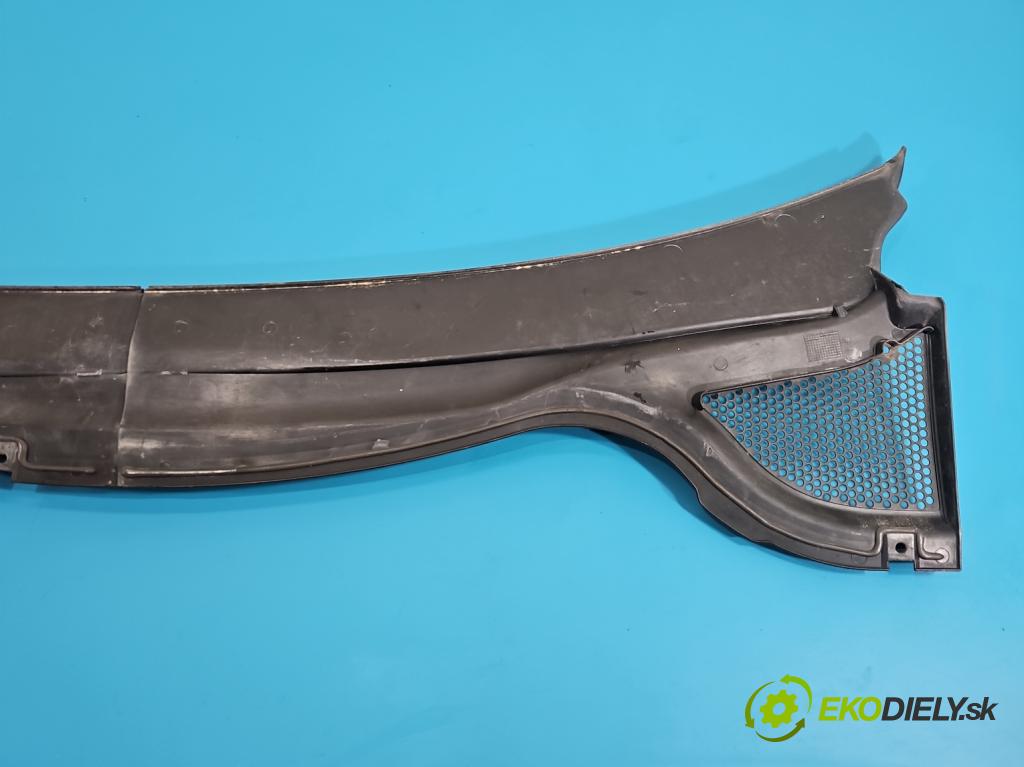 Vw Passat CC 2008-2016 2.0 TDI 140 HP manual 103 kW 1968 cm3 4- torpédo 3C8819404 (Torpédo (plast pod čelným sklom))