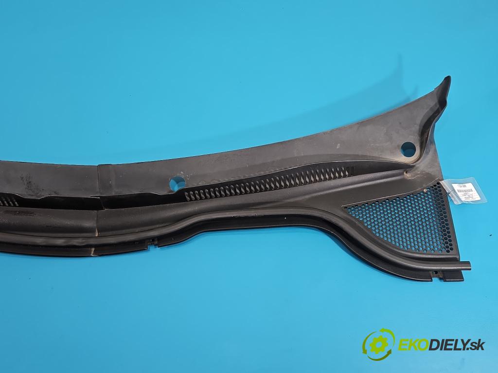 Vw Passat CC 2008-2016 2.0 TDI 140 HP manual 103 kW 1968 cm3 4- torpédo 3C8819404 (Torpédo (plast pod čelným sklom))