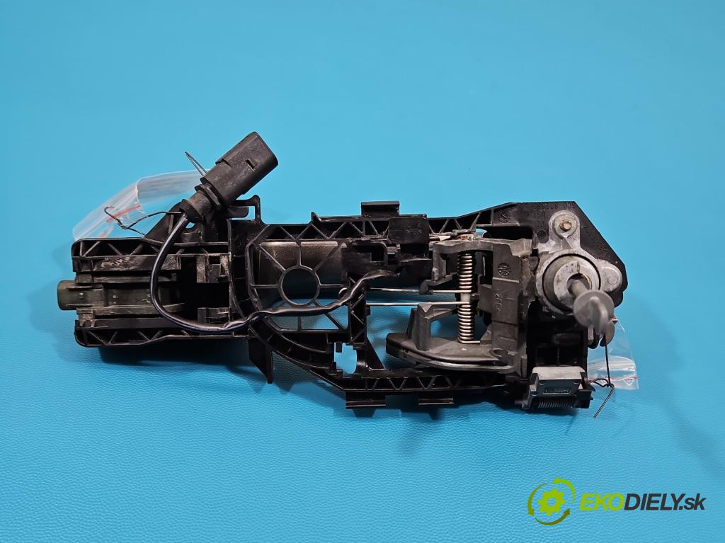 Vw Passat CC 2008-2016 2.0 TDI 140 HP manual 103 kW 1968 cm3 4- rukoväť predné ľavé mimo: 3C0837885H (Kľučka dverí vonkajšia predná ľavá)