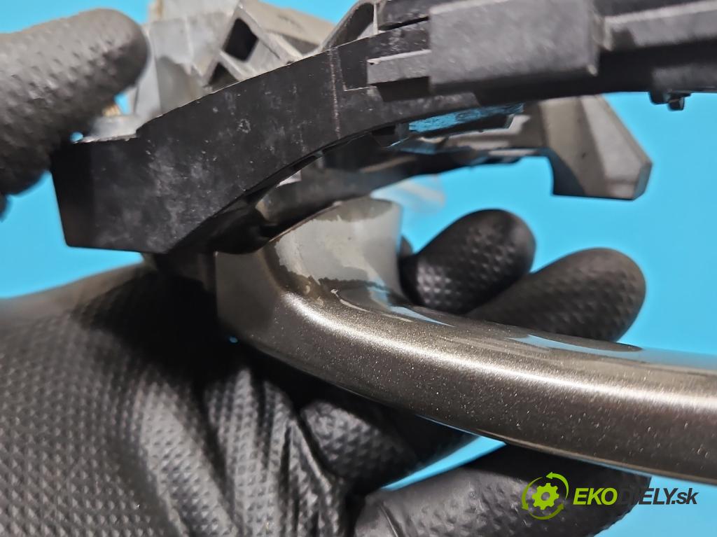 Vw Passat CC 2008-2016 2.0 TDI 140 HP manual 103 kW 1968 cm3 4- rukoväť predné ľavé mimo: 3C0837885H (Kľučka dverí vonkajšia predná ľavá)