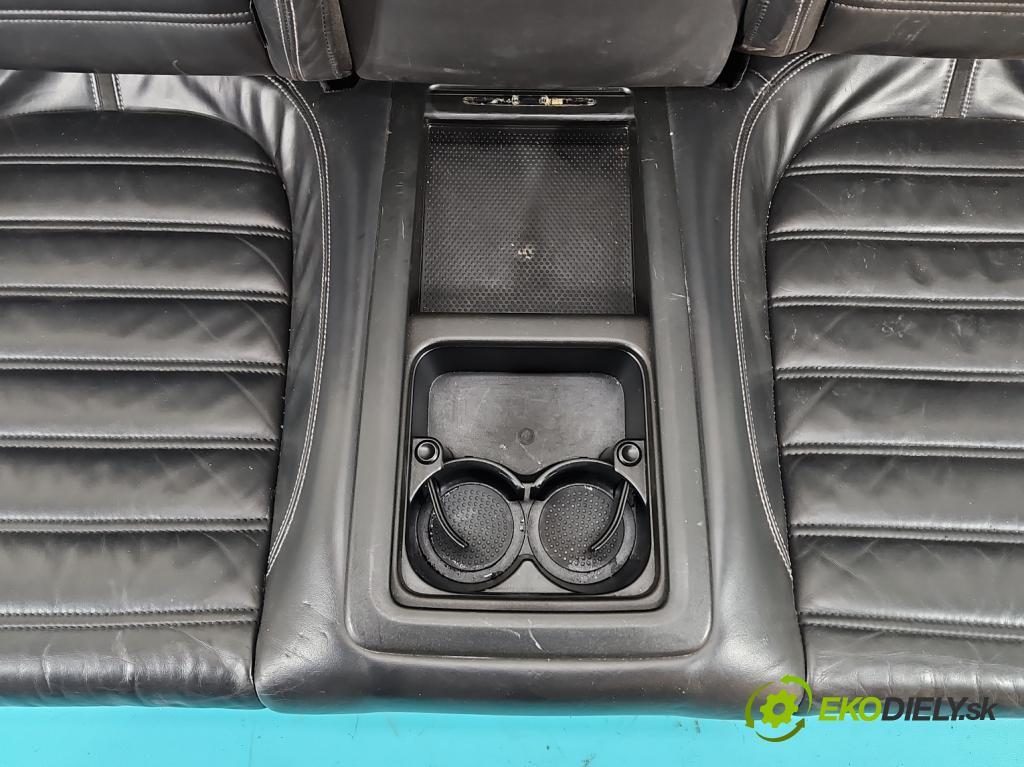 Vw Passat CC 2008-2016 2.0 TDI 140 HP manual 103 kW 1968 cm3 4- Pohovka: zadné  (Sedadlo)
