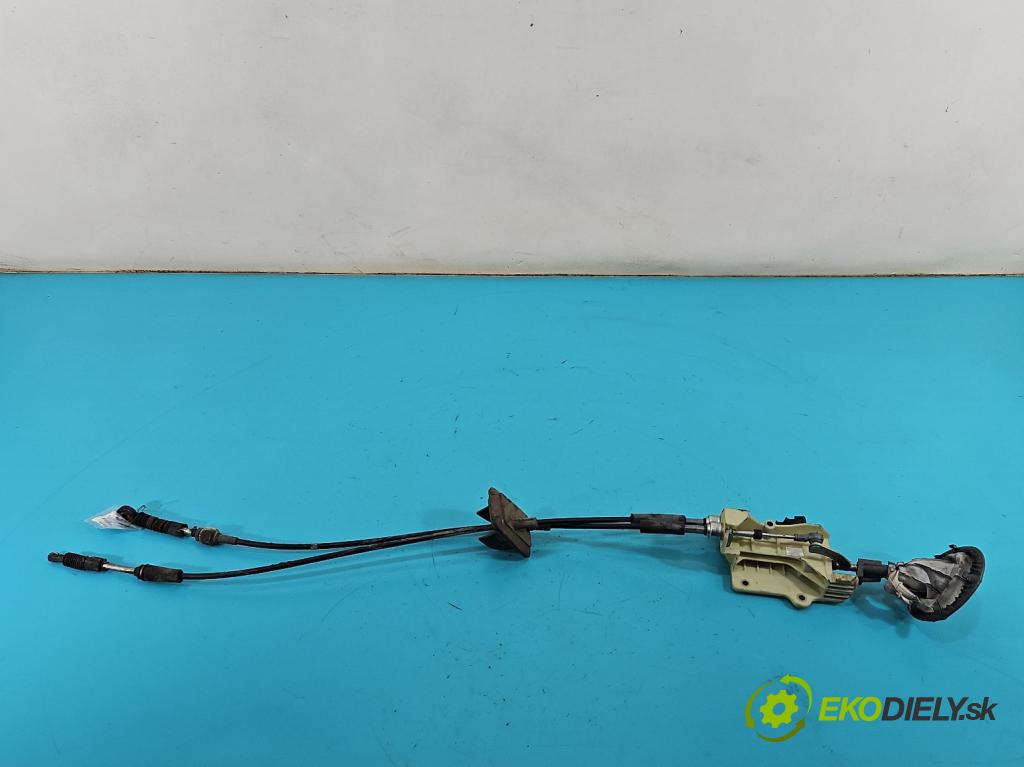 Fiat Panda II 2003-2012 1.1 54 HP manual 40 kW 1108 cm3 5- Páka: Změny: stupeň,rýchlosť  (Rýchlostná páka (kulisa))