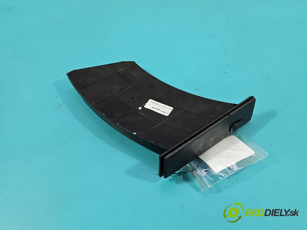 Bmw 5 E60 2003-2010 2.0d 150 hp automatic 110 kW 1995 cm3 5- Rukojeť: na napoje: 7034132 (Držák nápojů)