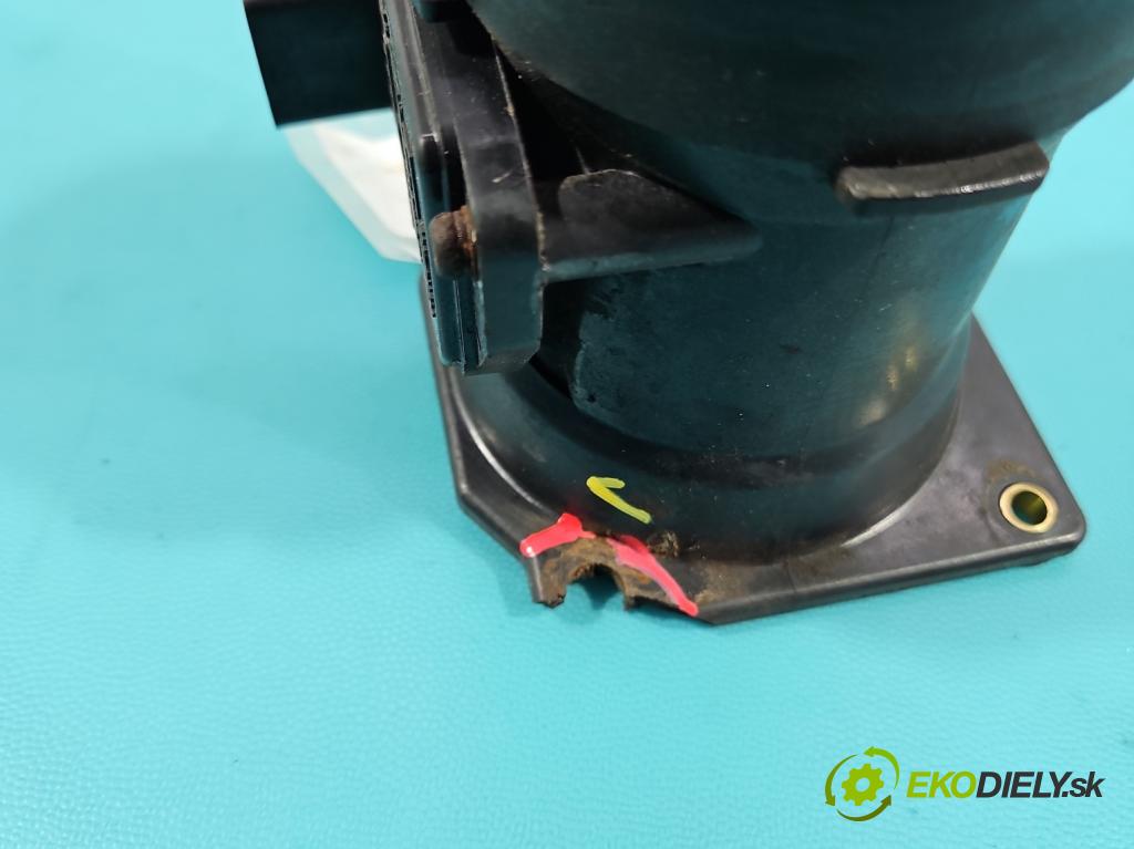 Audi A6 C5 1997-2004 2.4 V6 165 HP automatic 121 kW 2393 cm3 4- průtokoměr: 078133471E (Váha vzduchu)