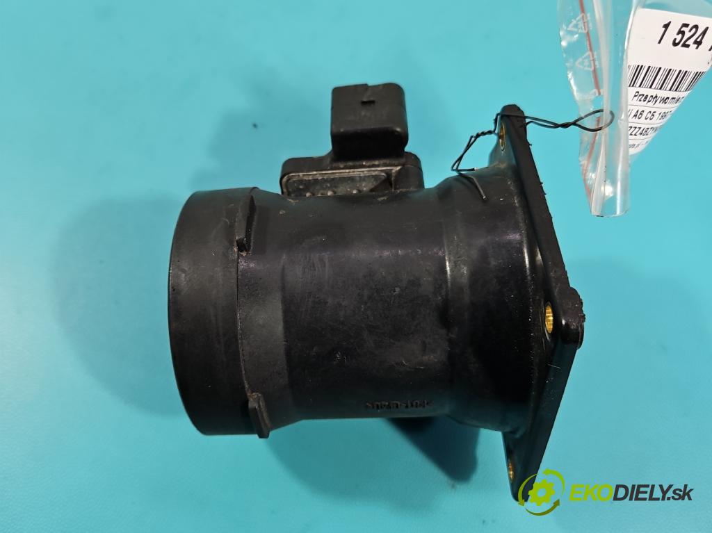 Audi A6 C5 1997-2004 2.4 V6 165 HP automatic 121 kW 2393 cm3 4- průtokoměr: 078133471E (Váha vzduchu)