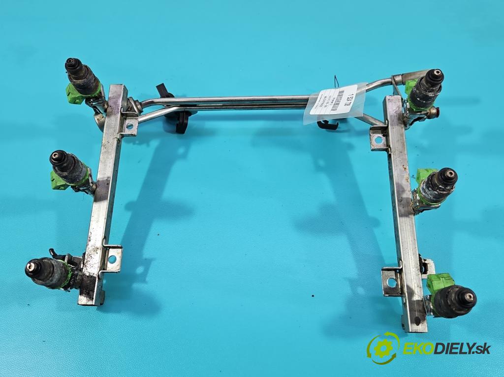 Audi A6 C5 1997-2004 2.4 V6 165 hp automatic 121 kW 2393 cm3 4- vstřikovač 078133551BB (Vstřikovač paliva)