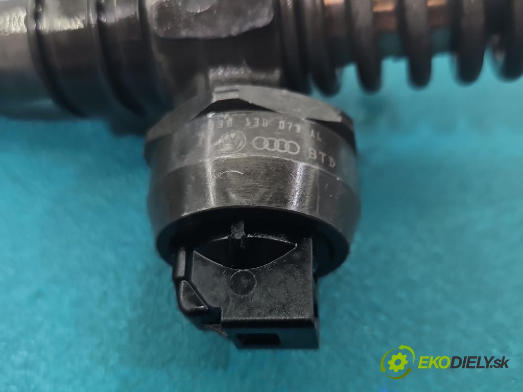 Vw Passat B5 1995-2005 1.9 TDI 131 HP manual 96 kW 1896 cm3 4- vstrekovacie čerpadlo 0414720039 (Vstrekovač paliva)