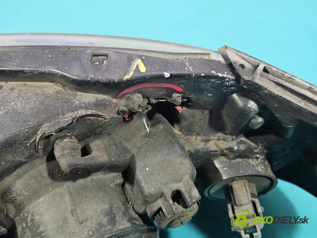 Nissan Almera N16 2000-2006 1.5 16V 98 HP manual 72 kW 1497 cm3 5- Reflektor: pravý  (Svetlo predné pravé)