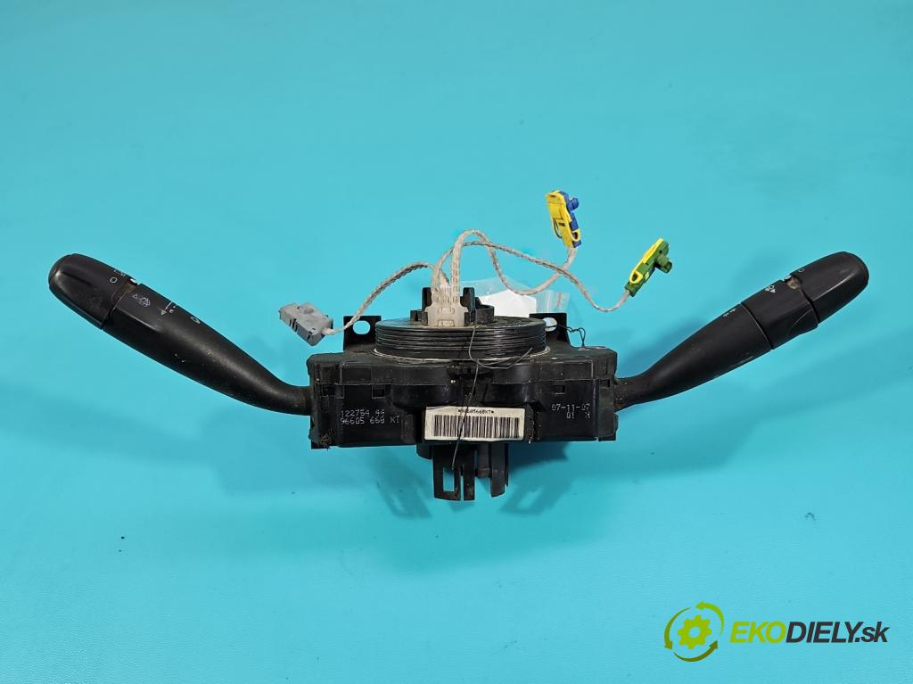 Citroen Berlingo I 1996-2008 1.6 hdi 90 HP manual 66.2 kW 1560 cm3 5- prepínač komplex: 96605668XT (Prepínacie páčky pod volantom)