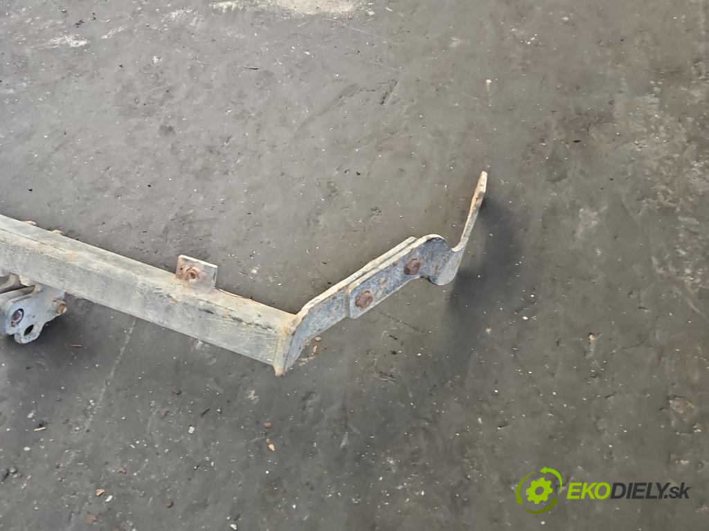 Citroen Berlingo I 1996-2008 1.6 hdi 90 hp manual 66.2 kW 1560 cm3 5- oko tažné (Tažné zařízení)