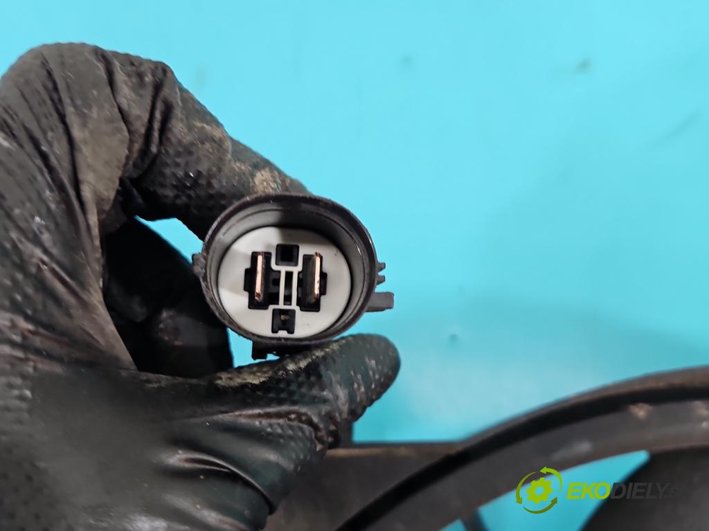 Ford Mondeo Mk3 2000-2007 2.0 tdci 131 HP manual 96 kW 1998 cm3 5- Ventilátor chladiča 1137328081