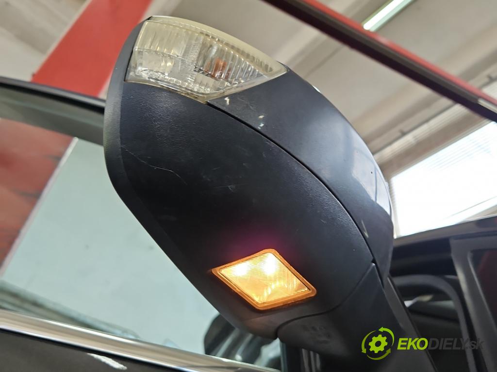 Ford C-Max II 2010-2019 2.0 TDCI 140 hp automatic 103 kW 1997 cm3 5- zpětné zrcátko pravé  (Klika dveří ostatní)