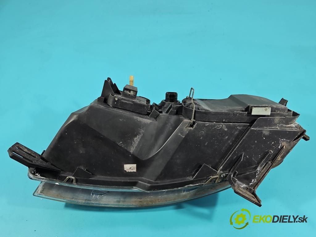 Fiat Stilo 1.6 16V 105 HP manual 77 kW 1598 cm3 5- Reflektor: pravý 517127100 (Svetlo predné pravé)