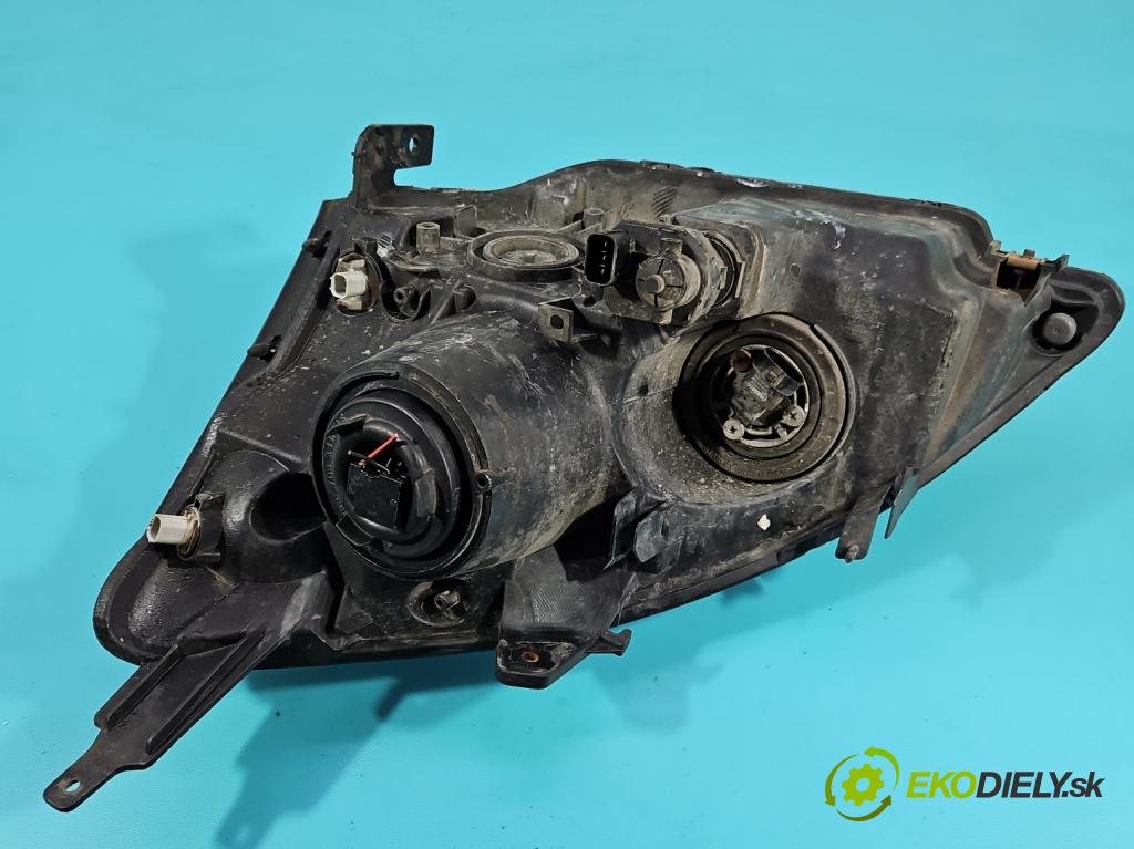 Honda Civic VII 2000-2006 1.7 ctdi: 101 HP manual 74 kW 1686 cm3 5- Reflektor: pravý 33100-S5T-G61 (Svetlo predné pravé)