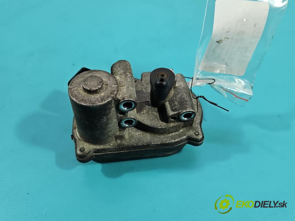 Audi A6 C6 2004-2011 2.7 TDI 179KM automatic 132 kW 2698 cm3 5- Ovladač: klapky: kolektora: A2C53106043 (Motorek ostatní)