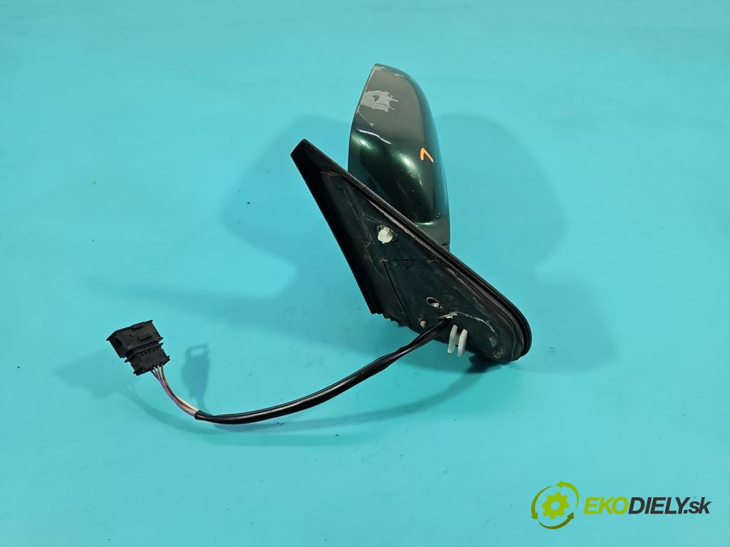 Vw Bora 1.6 SR 101 HP manual 74 kW 1595 cm3 4- zrkadlo ľavé  (Kľučka dverí ostatné)