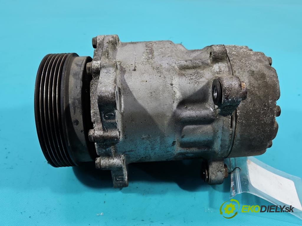 Vw Bora 1.6 SR 101 HP manual 74 kW 1595 cm3 4- Kompresor: klimatizácie  (Kompresor klimatizácie)