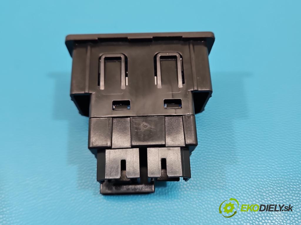 Ford Edge II 2014-2021 2.0 ECOBOOST: 245KM automatic 180 kW 1999 cm3 5- zásuvka USB HC3T-14F014-BC