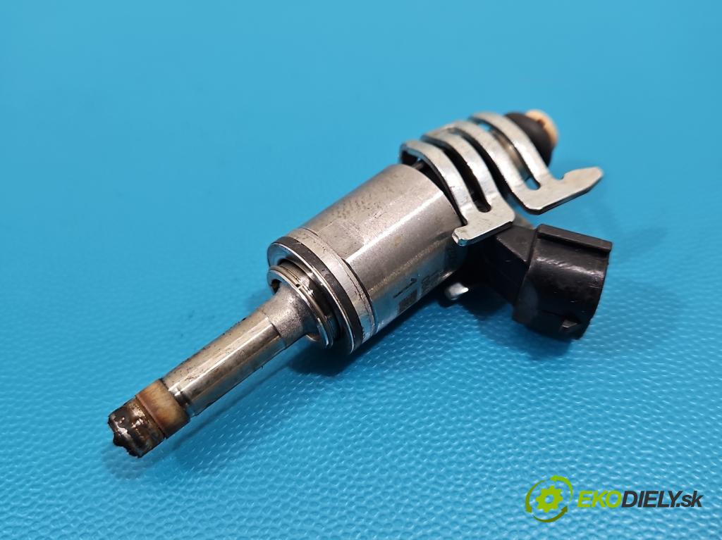 Lexus NX I 2014-2021 2.0 T 238hp automatic 175 kW 1998 cm3 5- vstřikovač 23250-36030 (Vstřikovač paliva)