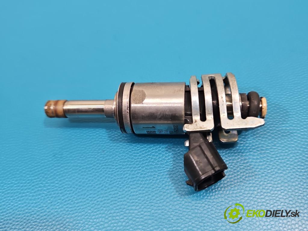 Lexus NX I 2014-2021 2.0 T 238hp automatic 175 kW 1998 cm3 5- vstřikovač 23250-36030 (Vstřikovač paliva)