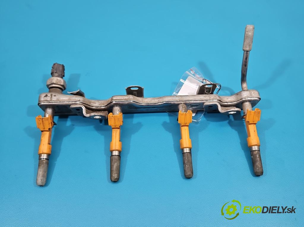 Lexus NX I 2014-2021 2.0 T 238HP automatic 175 kW 1998 cm3 5- vstrek 23250-36020 (Vstrekovač paliva)