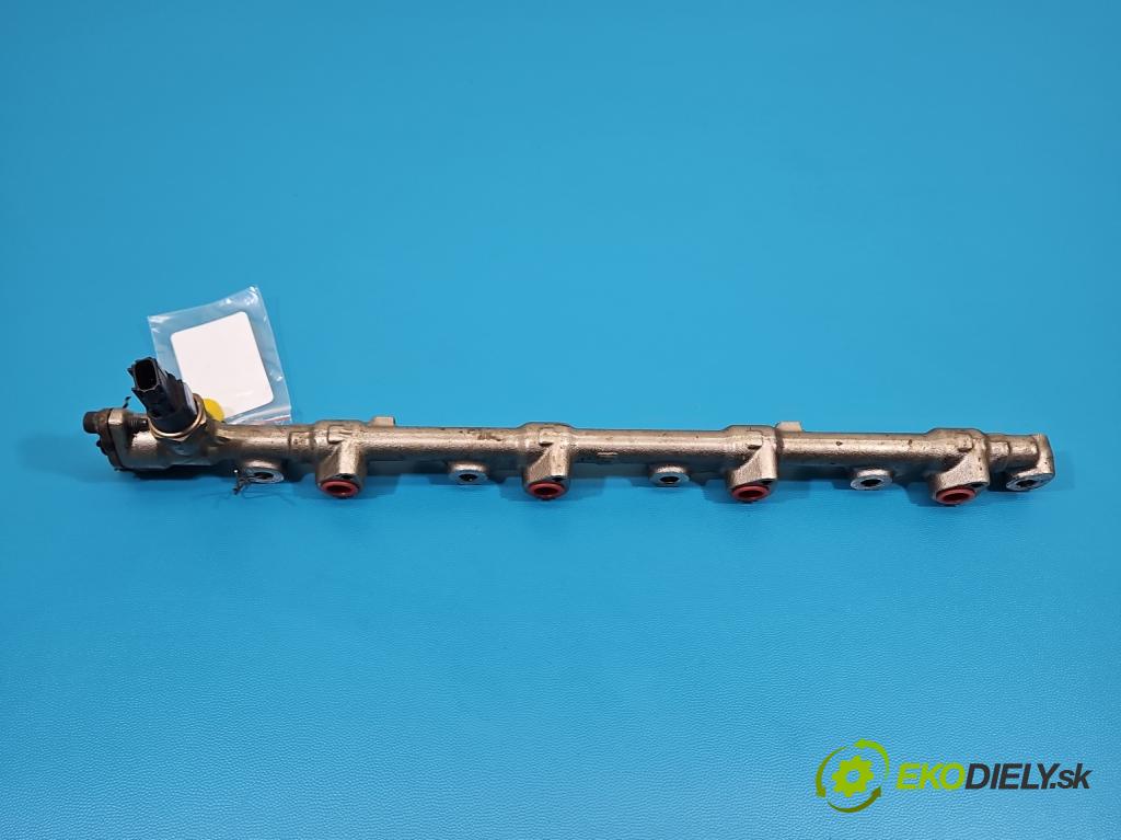 Lexus NX I 2014-2021 2.0 T 238hp automatic 175 kW 1998 cm3 5- lišta vstřikovací 89458-78010 (Vstřikovací lišta)