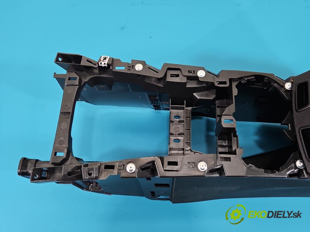 Renault Kadjar 2015-2022 1.3 140 HP automatic 103 kW 1332 cm3 5- operadlo 969109206R (Lakťová opierka)