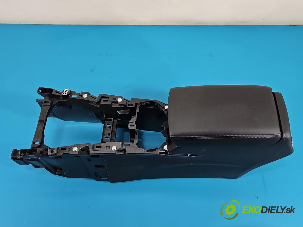 Renault Kadjar 2015-2022 1.3 140 HP automatic 103 kW 1332 cm3 5- operadlo 969109206R (Lakťová opierka)