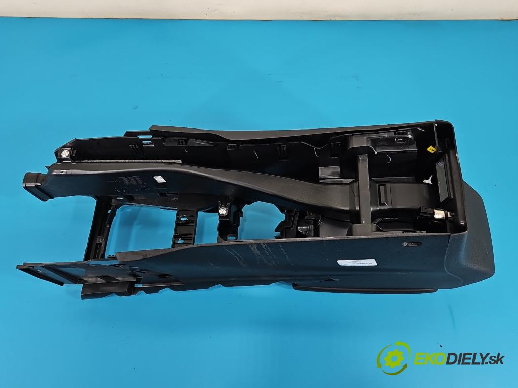 Renault Kadjar 2015-2022 1.3 140 HP automatic 103 kW 1332 cm3 5- operadlo 969109206R (Lakťová opierka)