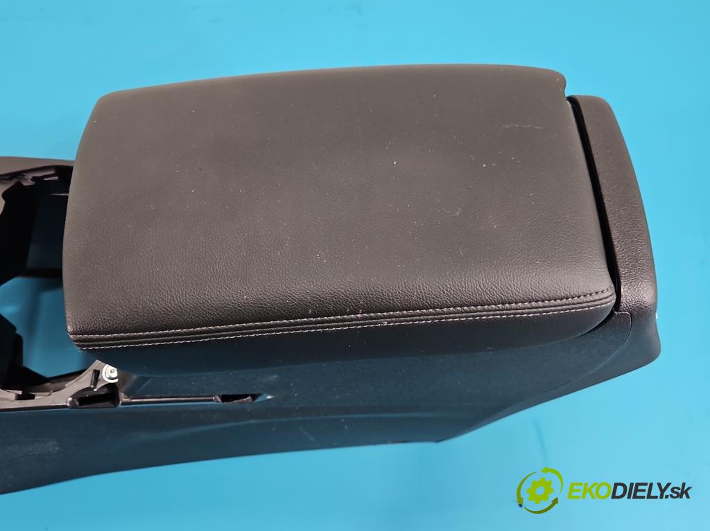 Renault Kadjar 2015-2022 1.3 140 HP automatic 103 kW 1332 cm3 5- operadlo 969109206R (Lakťová opierka)