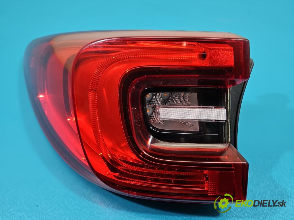 Renault Kadjar 2015-2022 1.3 140 hp automatic 103 kW 1332 cm3 5- světlo zadní levé 265552789R (Klika dveří ostatní)