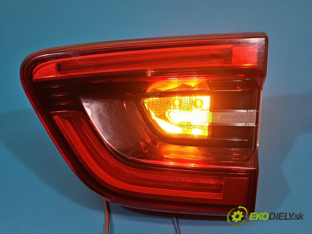 Renault Kadjar 2015-2022 1.3 140 hp automatic 103 kW 1332 cm3 5- světlo zadní pravé 265505069R (Klika dveří ostatní)