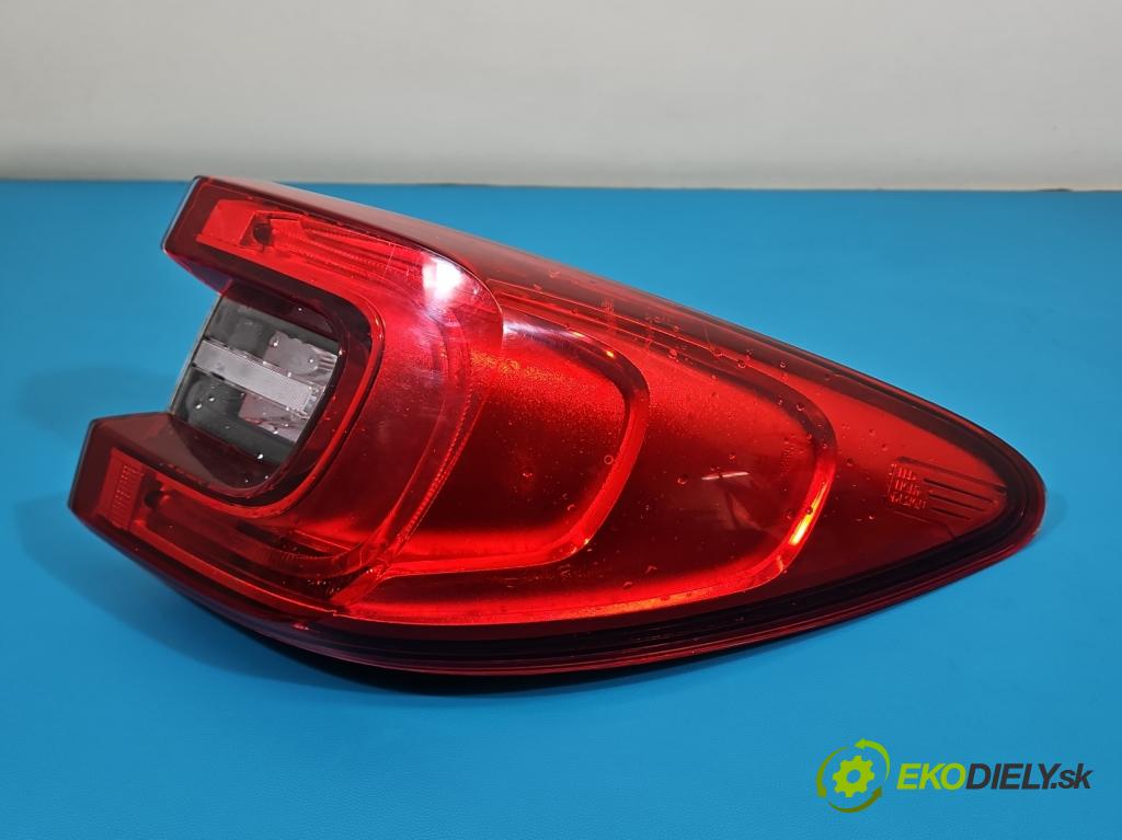 Renault Kadjar 2015-2022 1.3 140 hp automatic 103 kW 1332 cm3 5- světlo zadní pravé 265504776R (Klika dveří ostatní)