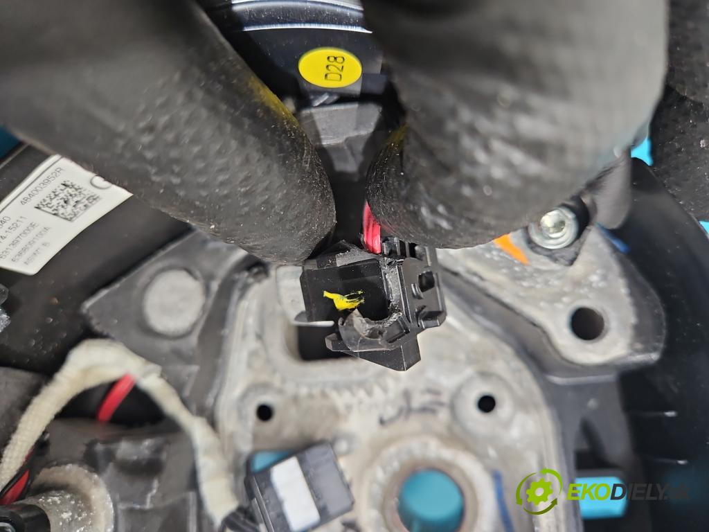 Renault Kadjar 2015-2022 1.3 140 HP automatic 103 kW 1332 cm3 5- volant 484003952R (Volant)