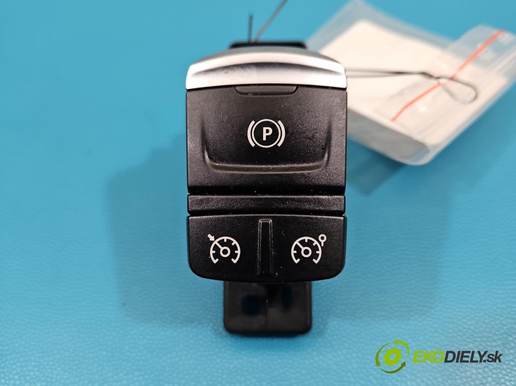 Renault Kadjar 2015-2022 1.3 140 HP automatic 103 kW 1332 cm3 5- prepínač brzda: ručný 363216544R (Prepínacie páčky pod volantom)