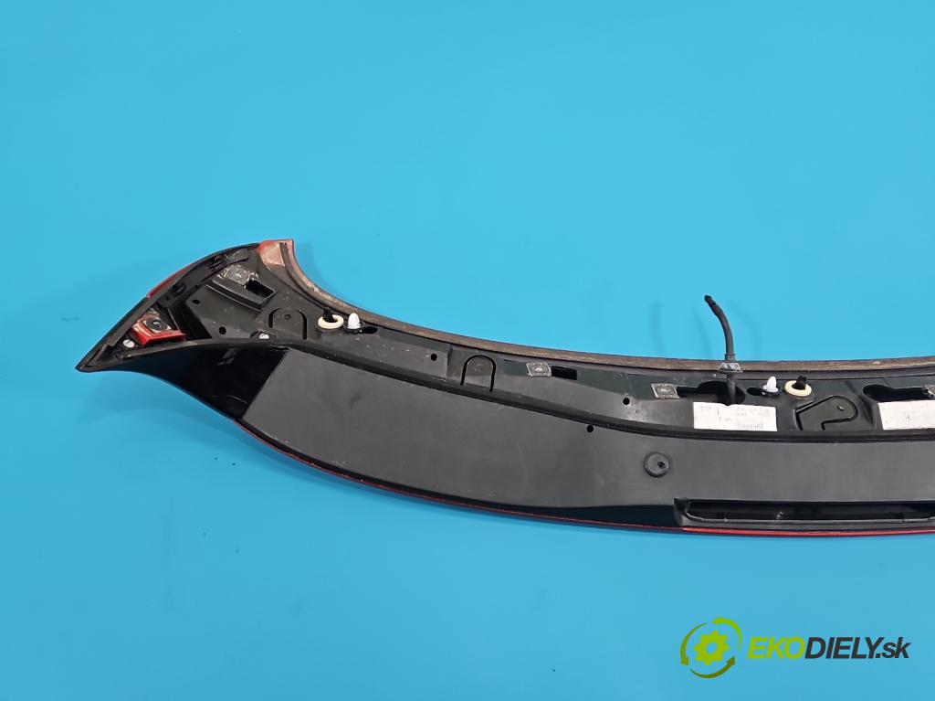 Renault Kadjar 2015-2022 1.3 140 hp automatic 103 kW 1332 cm3 5- spoiler  (Spoiler)