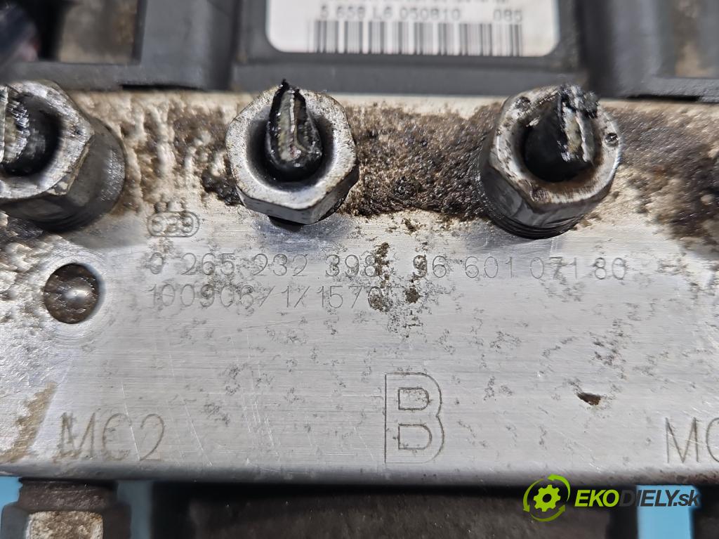 Citroen Berlingo II 2008-2018 1.6 hdi 90 hp manual 66.2 kW 1560 cm3 5- čerpadlo abs 0265232398 (Pumpa ABS)