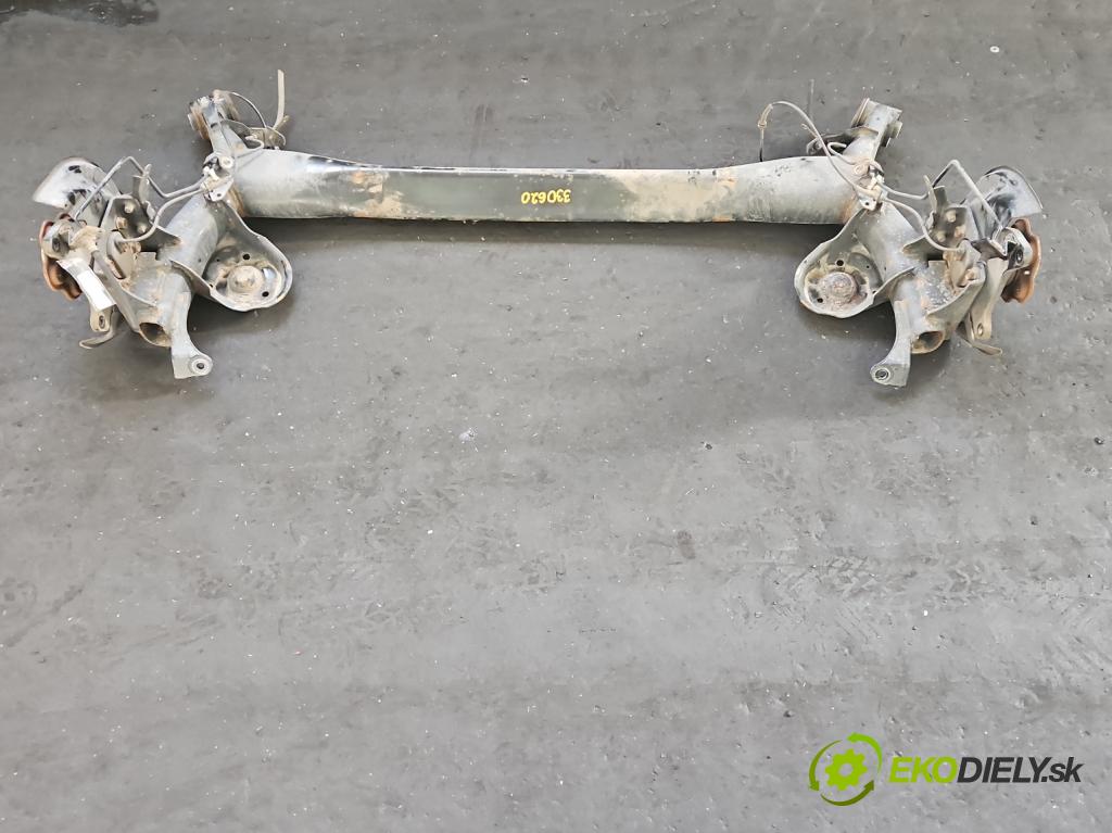 Renault Kadjar 2015-2022 1.3 140 hp automatic 103 kW 1332 cm3 5- zadní výztuha  (Zadní výztuha)