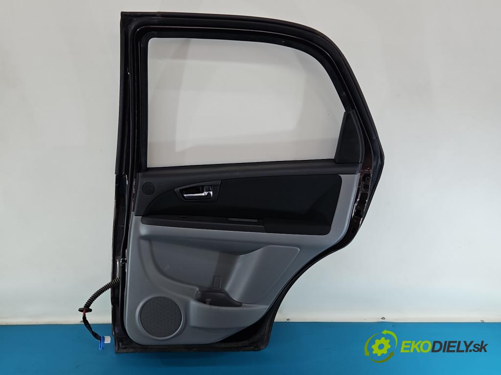 Suzuki SX4 I 2006-2014 1.6b 120 hp manual 88 kW 1586 cm3 5- dveře zadní pravé  (Klika dveří ostatní)