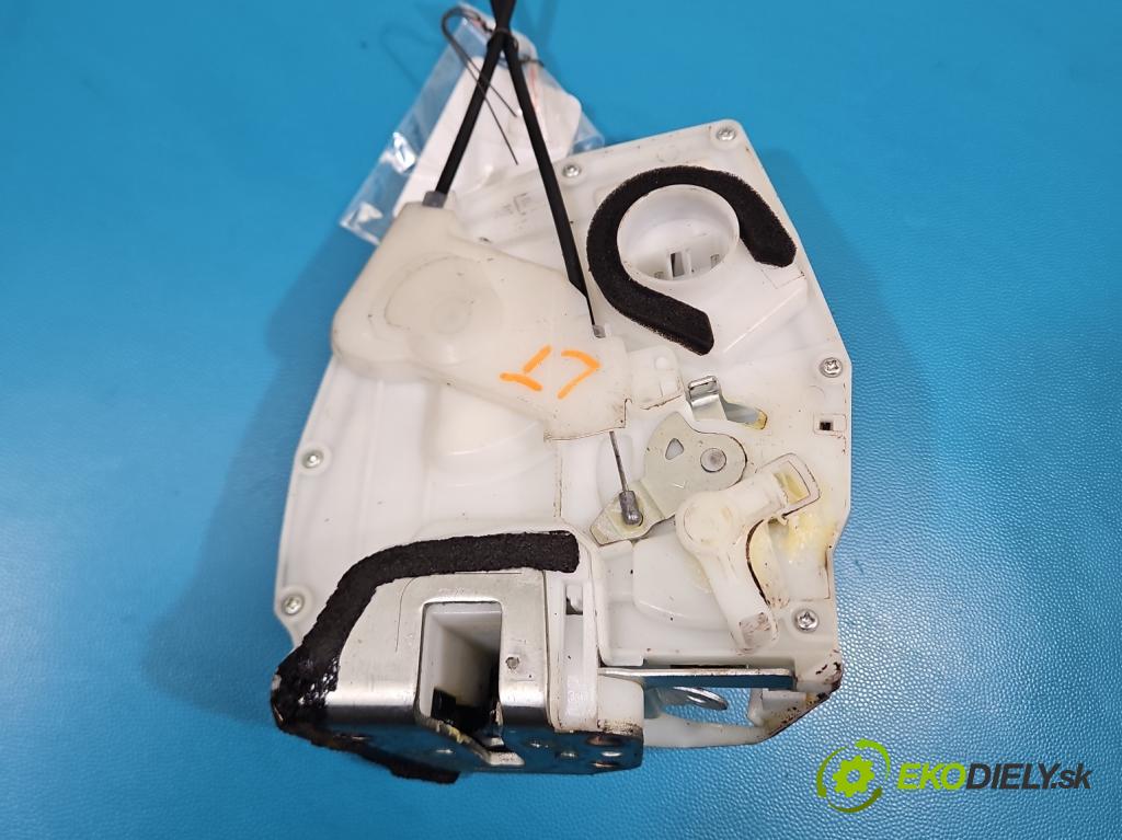 Suzuki SX4 I 2006-2014 1.6b 120 HP manual 88 kW 1586 cm3 5- zámok zadné ľavý 82302-79J22
